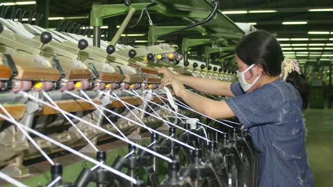 Theo chuyên gia, đang có làn sóng nhà đầu tư Trung Quốc sang Việt Nam đầu tư lĩnh vực dệt, nhuộm đón đầu TPP.