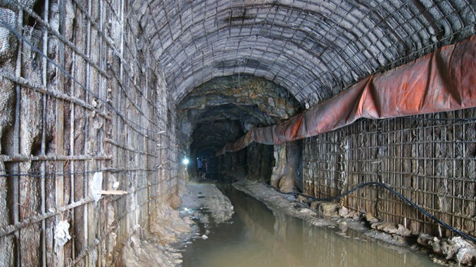 Sập hầm thủy điện Đạ Dâng là điều đã được cảnh báo trước. Ảnh: L.H.V.