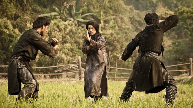 Dustin Nguyễn tái xuất với vai chính trong phim hành động Hollywood “The man with the iron fists 2”. Ảnh: NVCC.