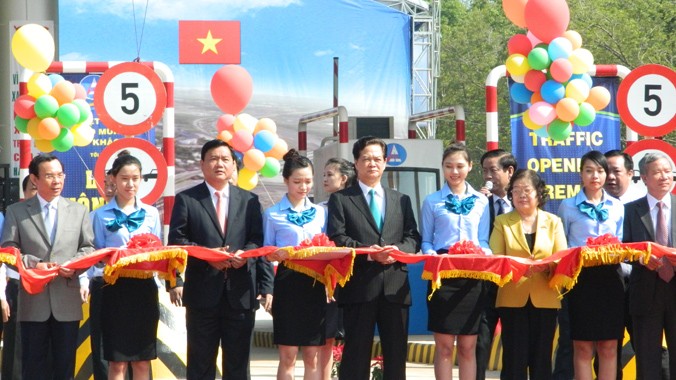 Thông xe toàn tuyến cao tốc TPHCM - Long Thành - Dầu Giây.