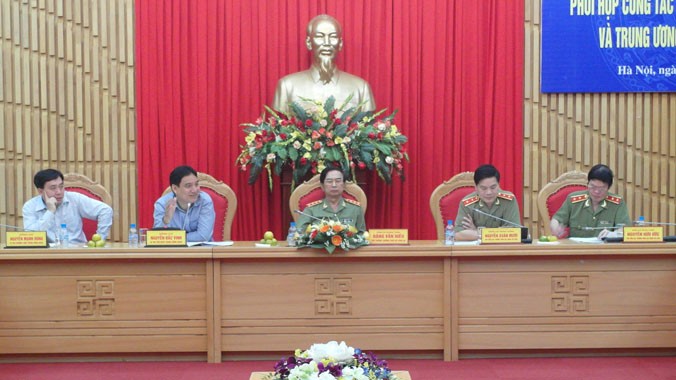 Anh Nguyễn Đắc Vinh, Bí thư thứ Nhất T.Ư Đoàn phát biểu tại buổi gặp mặt.