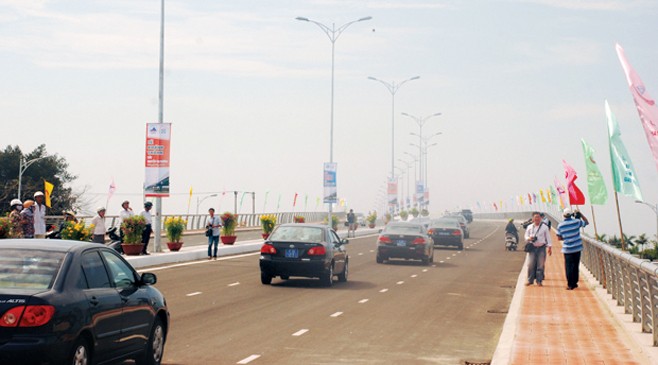Cầu Nguyễn Tri Phương - một trong những công trình thuộc Dự án Phát triển bền vững thành phố Đà Nẵng do WB tài trợ vốn ODA. Ảnh: PV.