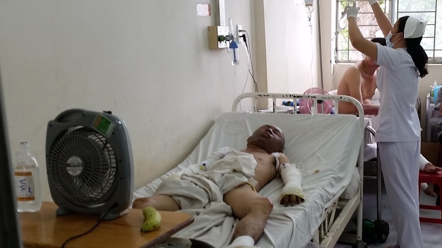 Anh Vũ đang được điều trị tại Bệnh viện Chợ Rẫy TPHCM. Ảnh: Quốc Ngọc.