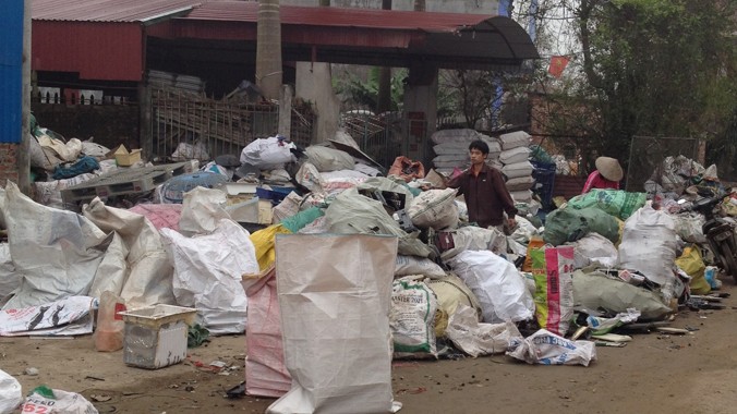 Thu gom rác thải điện tử tại xã Cẩm Xá, huyện Mỹ Hào, Hưng Yên.
