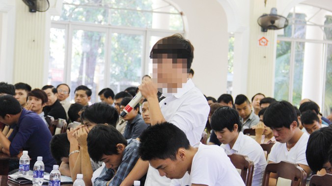 Tại buổi đối thoại, các thanh thiếu niên Đà Nẵng sử dụng ma túy trái phép mạnh dạn đề đạt nguyện vọng của mình, Ảnh: Thanh Trần.