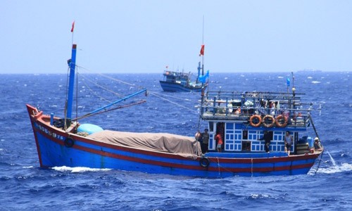 Tàu cá của ngư dân Việt Nam đánh bắt hải sản quanh khu vực biển thuộc chủ quyền Việt Nam trên Biển Đông. Ảnh: Vnexpress.