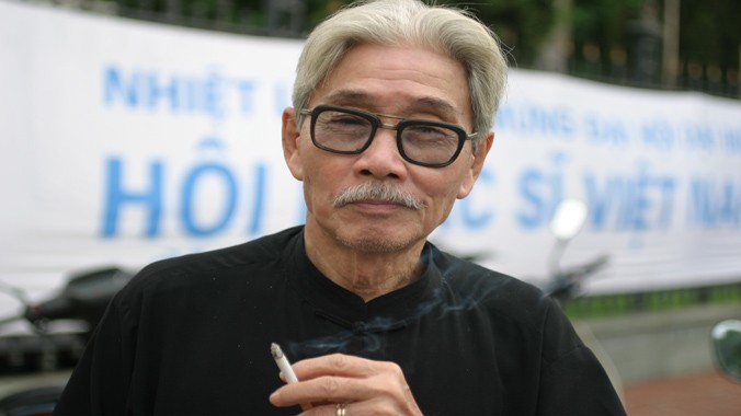Chất nghệ sĩ của nhạc sĩ Phan Nhân qua ống kính của Nguyễn Đình Toán.