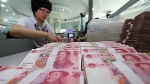 Phá giá NDT, “tiền nóng” chảy khỏi Trung Quốc