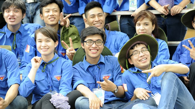 Chiến dịch thanh niên tình nguyện Hè 2015 thu hút đông đảo đoàn viên thanh niên tham gia. Ảnh: Xuân Tùng.