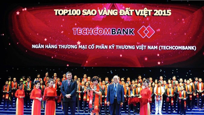Techcombank nhận giải Sao vàng Đất Việt 2015