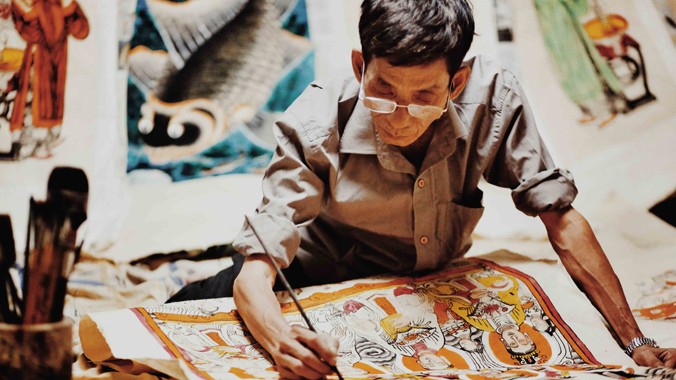 Lê Đình Nghiên - nghệ nhân cuối cùng của dòng tranh Hàng Trống Ảnh: Nguyễn Việt Thanh.