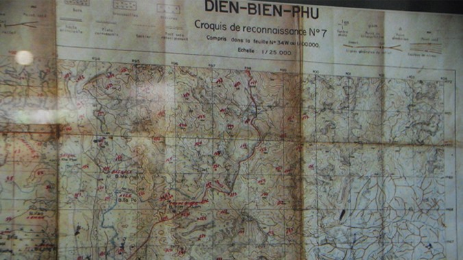 Một phần tấm bản đồ đồng chí Trần Phận đoạt được ở sân bay Mường Thanh tháng 12/1954.