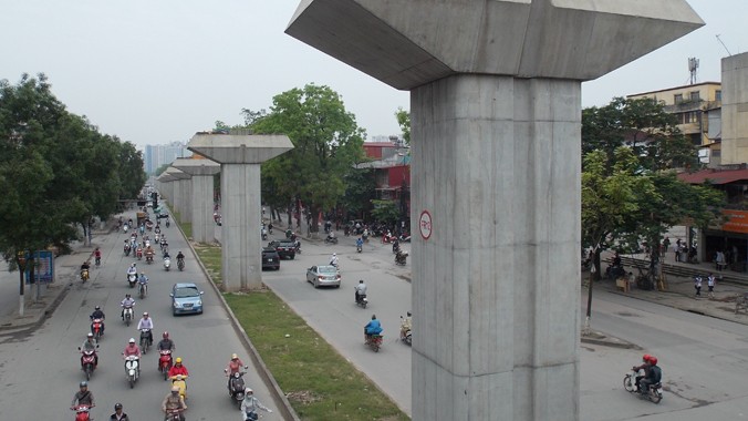 Dự án đường sắt đô thị Cát Linh - Hà Đông chậm tiến độ, đội vốn hơn 300 triệu USD. Ảnh: Trọng Đảng.