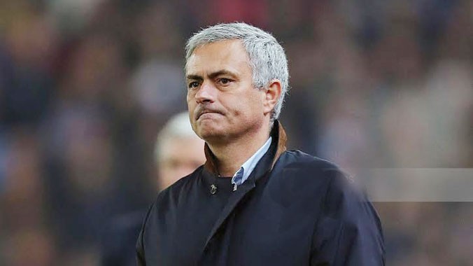Trận thua Stoke City ở cúp Liên đoàn Anh đẩy HLV Mourinho tới gần hơn việc sớm chia tay Chelsea. Ảnh: GETTY IMAGES.