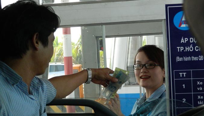 Trạm Long Phước thu phí hoàn vốn đường cao tốc TPHCM - Long Thành - Dầu Giây. Ảnh: H.T.