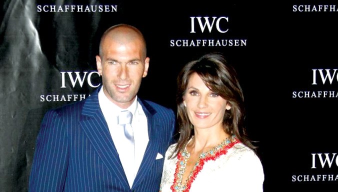 Zidane nổi tiếng là một người sợ vợ.