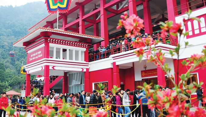Hàng năm Lễ hội Tây Thiên luôn được tổ chức trang trọng, thu hút đông đảo du khách tham dự.