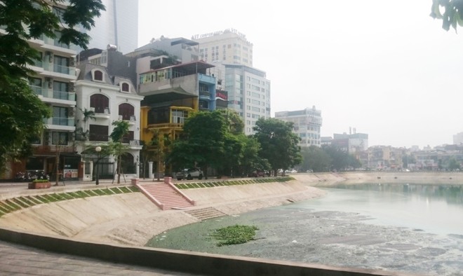 Hồ Ngọc Khánh bị ô nhiễm nặng sau khi cải tạo.