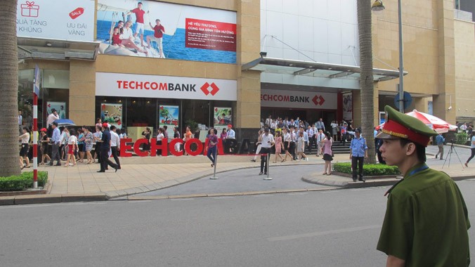 Techcombank diễn tập sơ tán khẩn cấp định kỳ