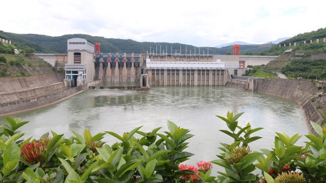 Đập thủy điện Cảnh Hồng, Vân Nam, Trung Quốc. Ảnh: Trúc Quỳnh.