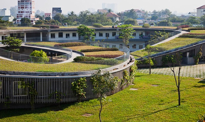 Trường Mầm non Thế giới Xanh Pou Chen ở Biên Hòa, Đồng Nai - một trong 23 công trình đạt tiêu chuẩn LOTUS của Việt Nam. Ảnh: Nguyễn Mạnh Hà.