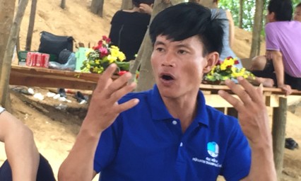 Thầy Lê Văn Tùng.