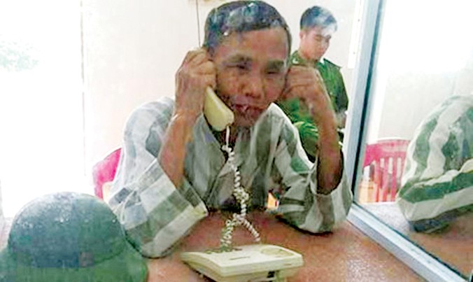 Ông Trần Văn Vót trong tù.