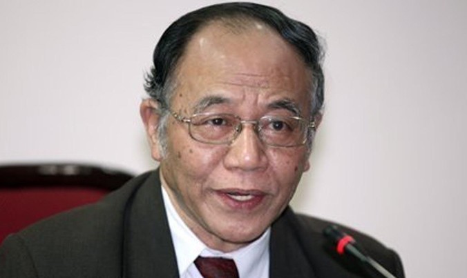GS Hoàng Chí Bảo.