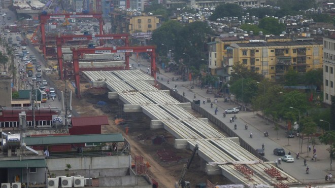 Dự án đường sắt đô thị Hà Nội giai đoạn 1 tuyến số 3, đoạn Nhổn - Ga Hà Nội hiện nợ đọng khối lượng nhà thầu khoảng 100 tỷ đồng do trần giải ngân ODA.
