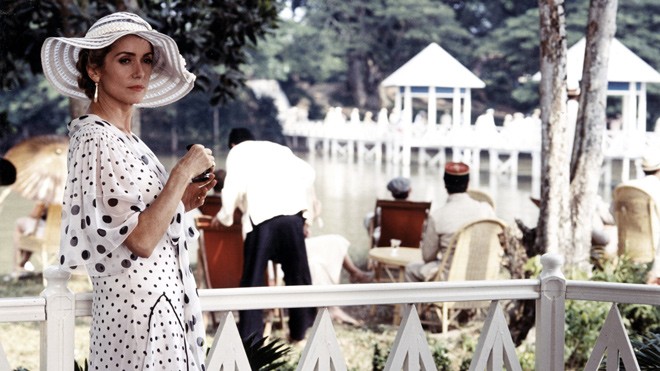 Catherine Deneuve trong phim “Đông Dương”.