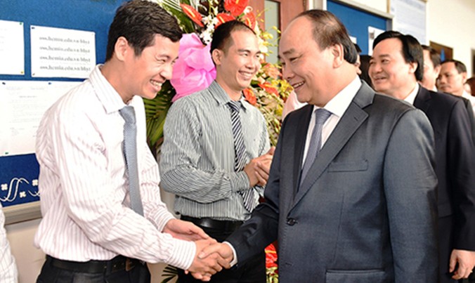 Thủ tướng Nguyễn Xuân Phúc thăm và làm việc với Đại học Quốc gia TPHCM.
