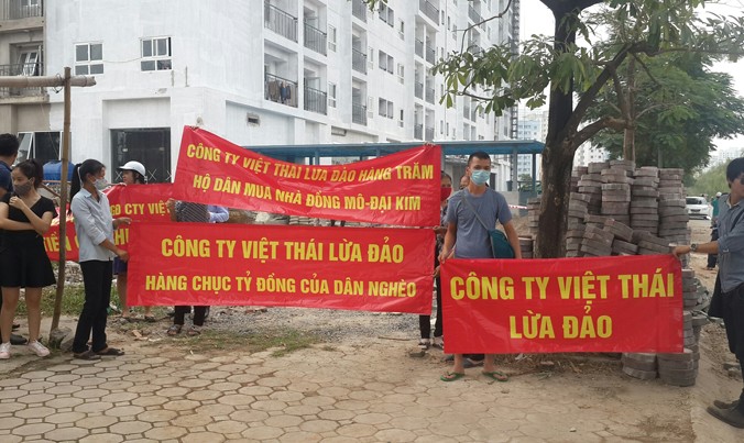 Người mua nhà qua Công ty Việt Thái khổ sở vì theo kiện đòi nhà.