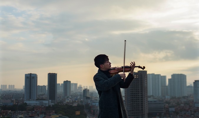 Hoàng Rob: Tay ngang violin may mắn