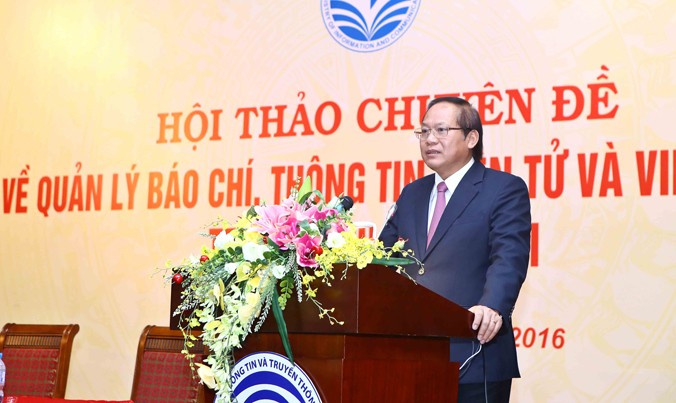 Bộ trưởng Bộ Thông tin và Truyền thông Trương Minh Tuấn phát biểu tại hội thảo về quản lý báo chí. Ảnh: Minh Quyết.