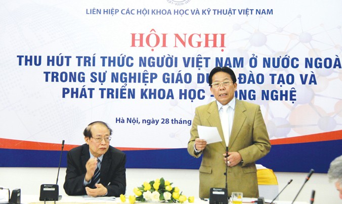 Hội nghị thu hút trí thức người Việt Nam ở nước ngoài tổ chức tại Hà Nội ngày 28/12.