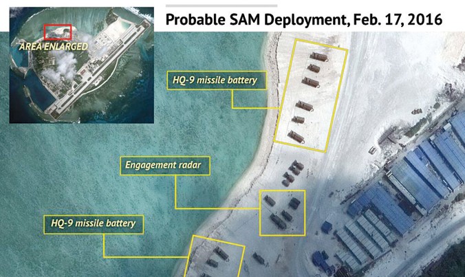 Ảnh chụp từ vệ tinh cho thấy Trung Quốc ngang nhiên triển khai tên lửa đất đối không trên Phú Lâm - đảo lớn nhất ở quần đảo Hoàng Sa của Việt Nam. Ảnh: Stratfor.