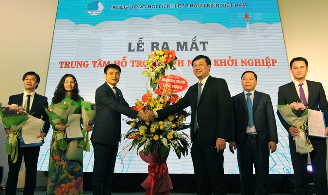 Trung tâm Hỗ trợ thanh niên khởi nghiệp trực thuộc T.Ư Hội LHTN Việt Nam ra mắt ngày 14/3/3017. Ảnh: Xuân Tùng.