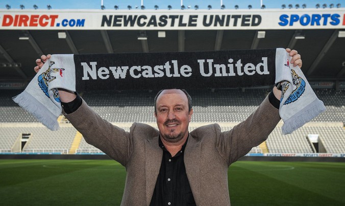 HLV Benitez giúp Newcastle thăng hạng chỉ sau một năm rớt hạng, song tương lai của HLV này lại không được đảm bảo ảnh: GETTY IMAGES.