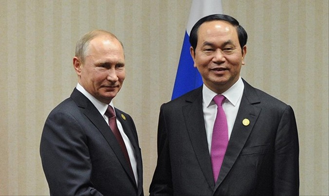 Chủ tịch nước Trần Đại Quang gặp Tổng thống Nga Vladimir Putin bên lề Hội nghị cấp cao APEC tại Peru vào tháng 11/2016. Ảnh: Sputnik.