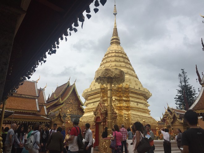Chùa Phra That trên núi Suthep, chùa thiêng nhất Chiềng Mai.