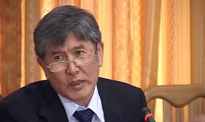 Tổng thống Kirgyzia xuất bản album nhạc