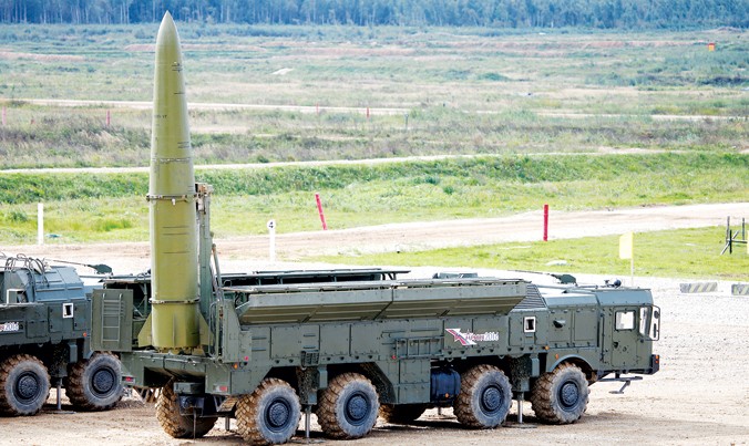 Hệ thống tên lửa 9K720 Iskander-M. Ảnh: Vitaly Kuzmin.
