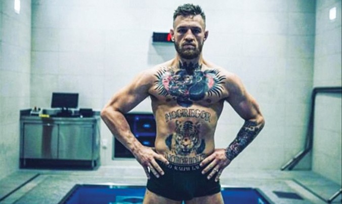 McGregor đăng hình ảnh chuẩn bị cho trận đấu với Mayweather trên Instagram.