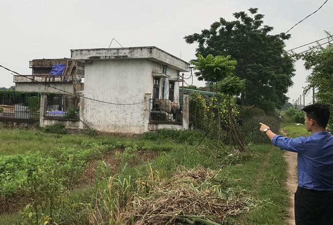 Nhà máy cấp nước tưới xã Thụy Hương bỏ hoang.