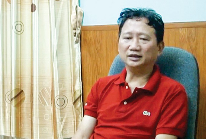 Trịnh Xuân Thanh nói về quyết định đầu thú, xuất hiện trong chương trình thời sự VTV1 tối 3/8​. Ảnh: Chụp từ clip VTV.