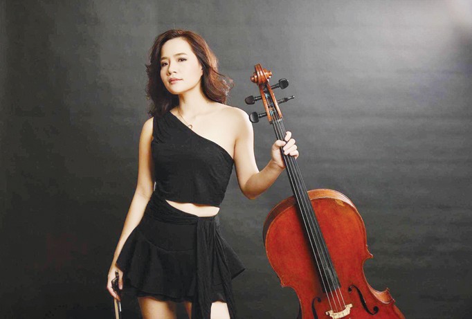 Đinh Hoài Xuân tự đứng ra tổ chức chuỗi hòa nhạc quốc tế tôn vinh tiếng đàn cello.