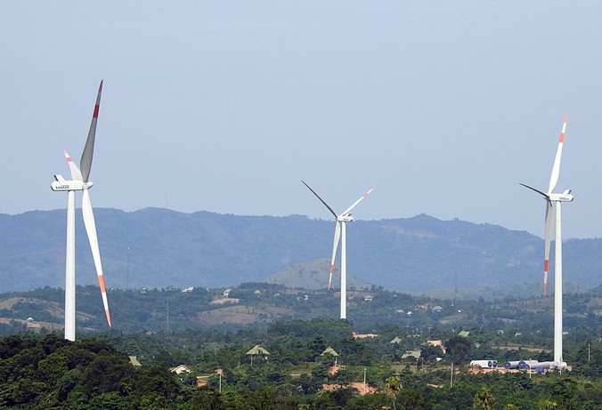 Dự án điện gió Hướng Linh 2 tại tỉnh Quảng Trị đã chính thức hòa vào lưới điện quốc gia. Ảnh: H. Thành.