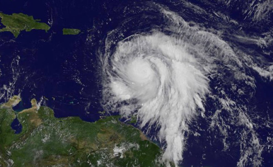 Siêu bão Maria tàn phá Caribe, quét sạch Dominica