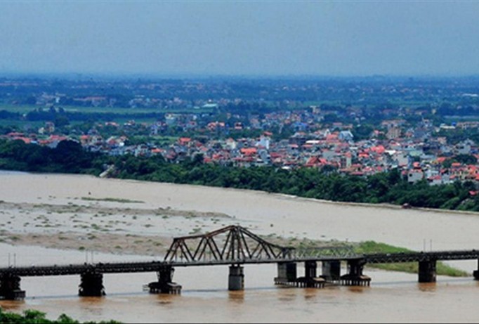 Cơ hội để lập quy hoạch hai bờ sông Hồng đã rộng mở cho thành phố Hà Nội.