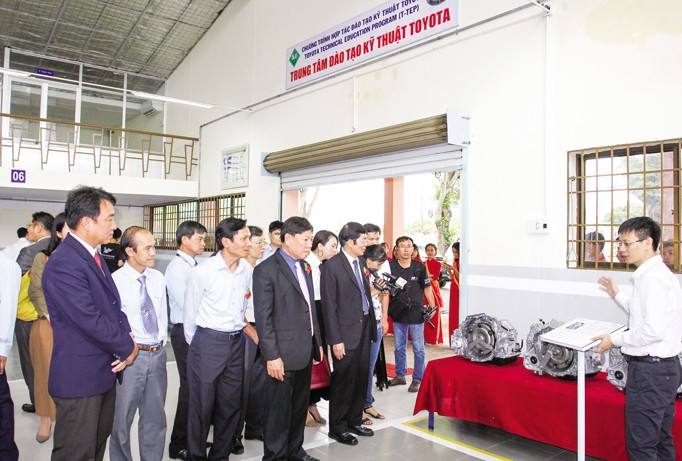 Góp phần phát triển công nghiệp ô tô Việt Nam